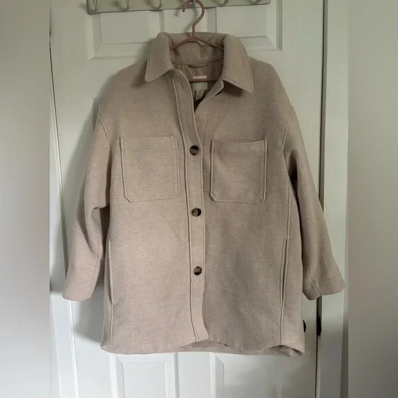 H&M Oversized Shacket - Picture 1 of 3